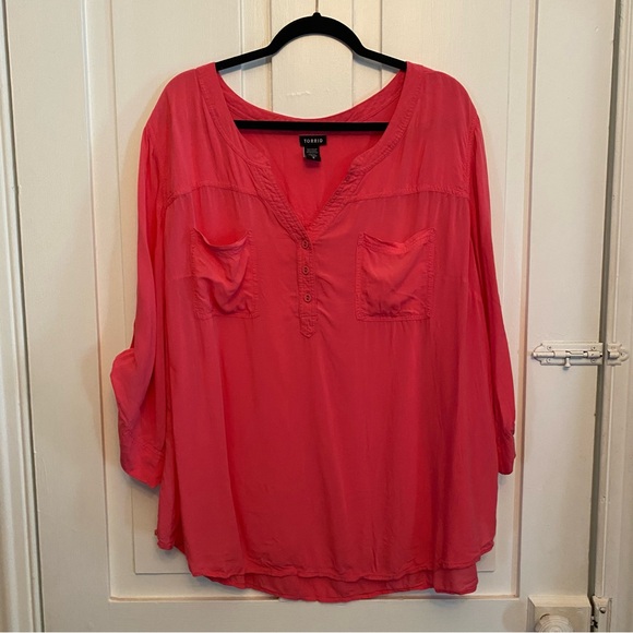 ✨torrid pink harper georgette challis pullover 3/4 sleeve blouse✨ - Picture 1 of 4